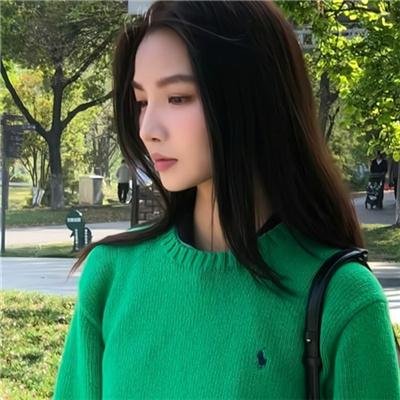 爱上小男人